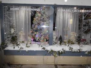 Christmas Magic Storefront Lighting Contest 2017 4